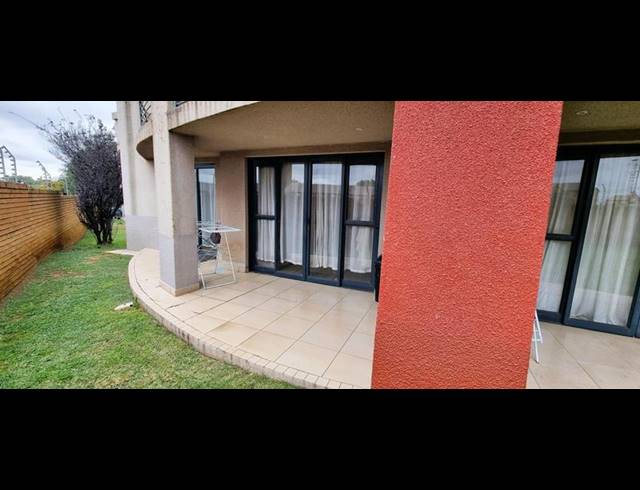 2 BEDROOM APARTMENT FOR SALE IN AMBERFIELD